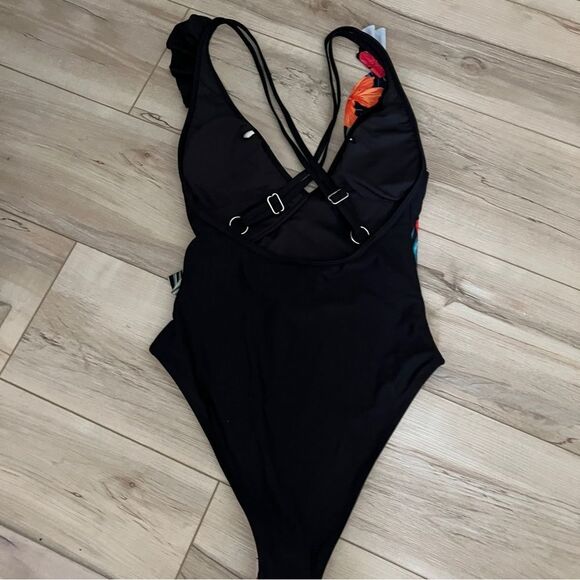 NWT tropical floral Cupshe swimsuit Size Small - Picture 3 of 7
